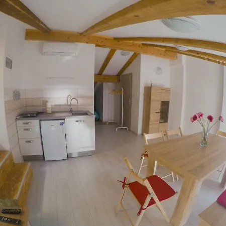 Apartman Prenocisca Rusjan Rence