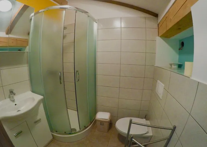 Prenocisca Rusjan * Rence